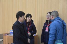 宜春市教体局领导现场指导市第七届学校体育艺术节田径和乒乓球比赛工作