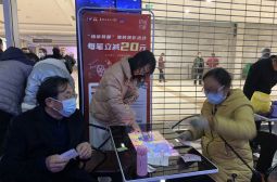 红色观影之《邓小平小道》