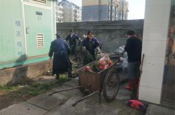 三城同创我先行搞好食堂为师生