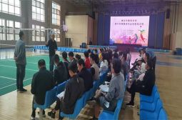 我校开展高安市教育工会举办的教体系统提升教师专业技能培训班活动
