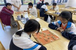 “双减”之后的高安中学“棋王争霸”