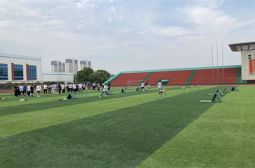 体育学科组组织观摩党员干部示范课