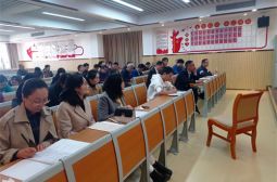 数学教研组开展青年教师押题比赛活动