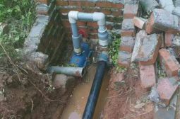 “五一”小长假　校园维修施工忙