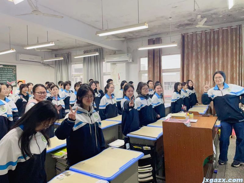 高二32.jpg