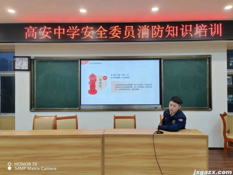 陈参谋.jpg