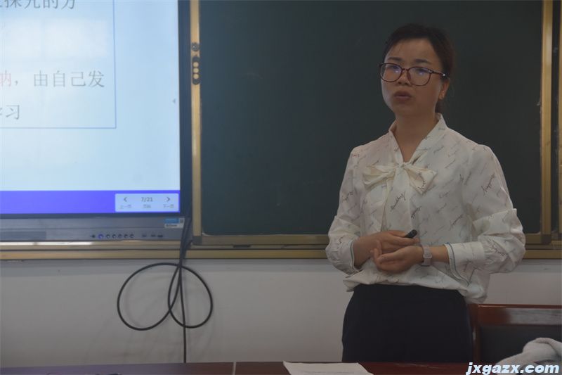 03黄丽.jpg