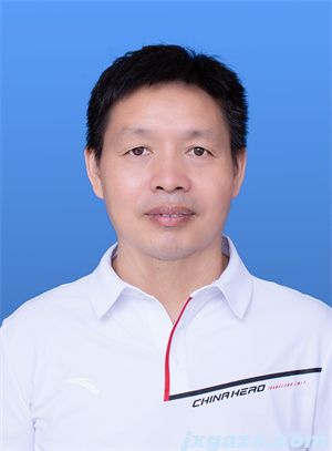 邹瑜隆.jpg